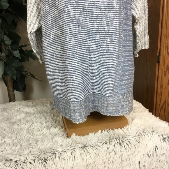 STYLE & Co Woman 1X blue/white 3/4 sleeve sweater - Picture 3 of 10